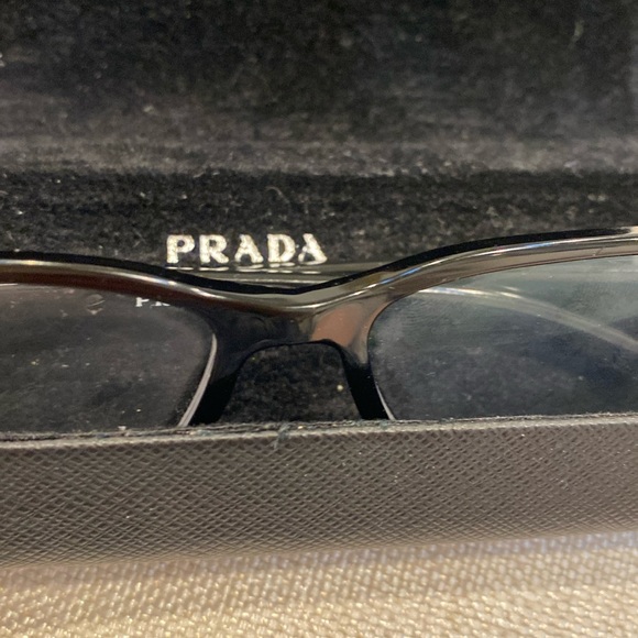 PRADA EYE GLASSES 🤓 VPS 04B 53 15 1AB 101 140 black frame side logo & flap case - Picture 10 of 16